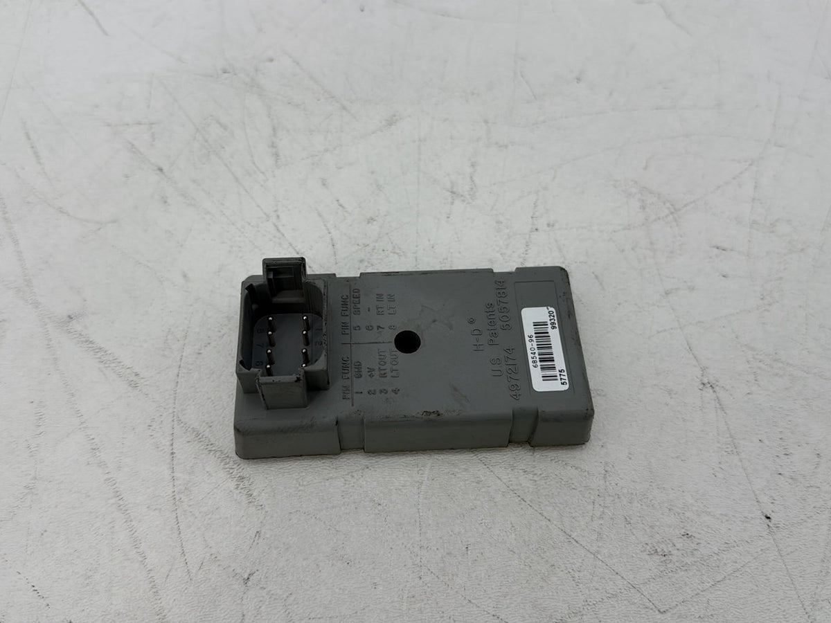 2000 Harley Touring FLHTCI Electra Glide Classic OEM Turn Signal Computer Module TSM