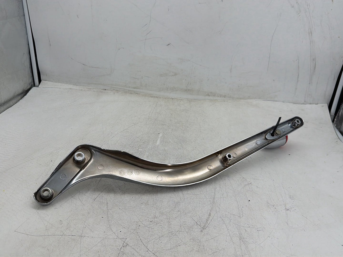 2003 Harley Softail Deuce FXSTD OEM Rear Left 1 Fender Strut Bracket 60035-00