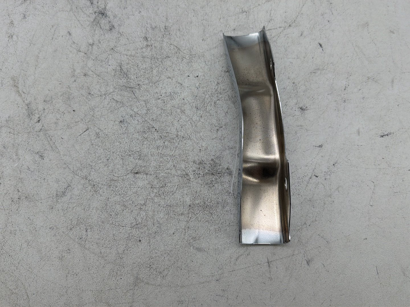2006 Harley Sportster 1200 Custom XL1200C OEM Front Fork Bracket Cover 68041-04