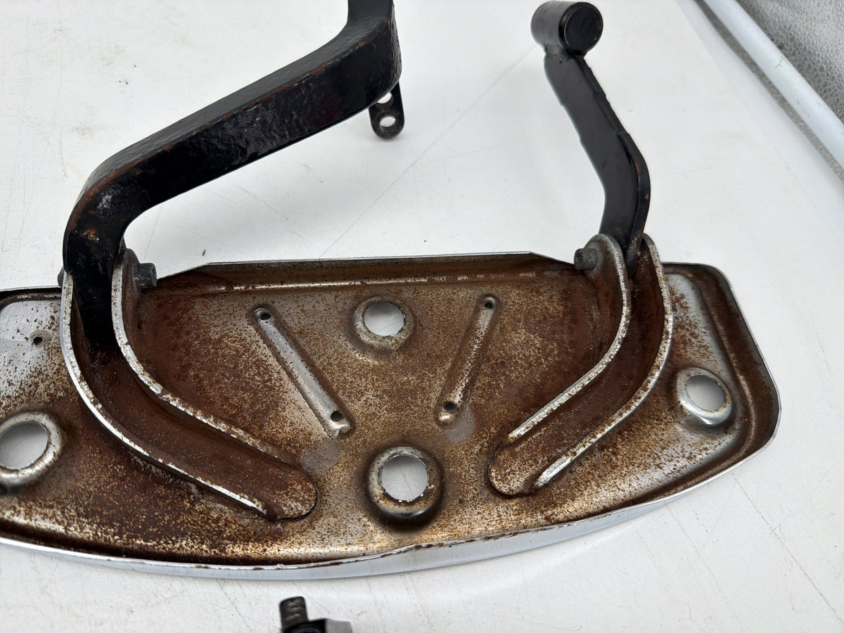 2004 Harley Electra Glide Touring Ultra OEM Left Right Driver & Pass Floorboard Foot Rest