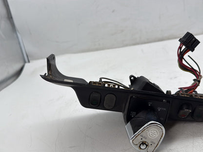 2006 Harley Touring FLHTCI Electra Glide Classic OEM Dash Ignition Cap Switch Lockset NO Key