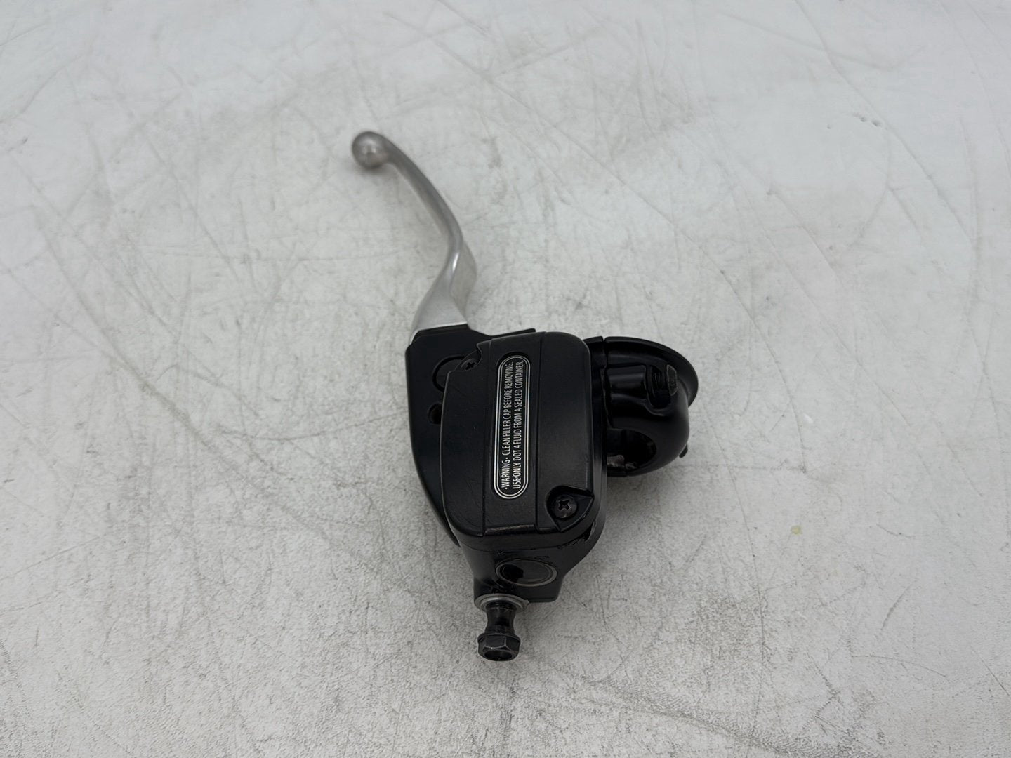 2010 Harley Street Glide Touring FLHX OEM Front Right Brake Lever Master Cylinder