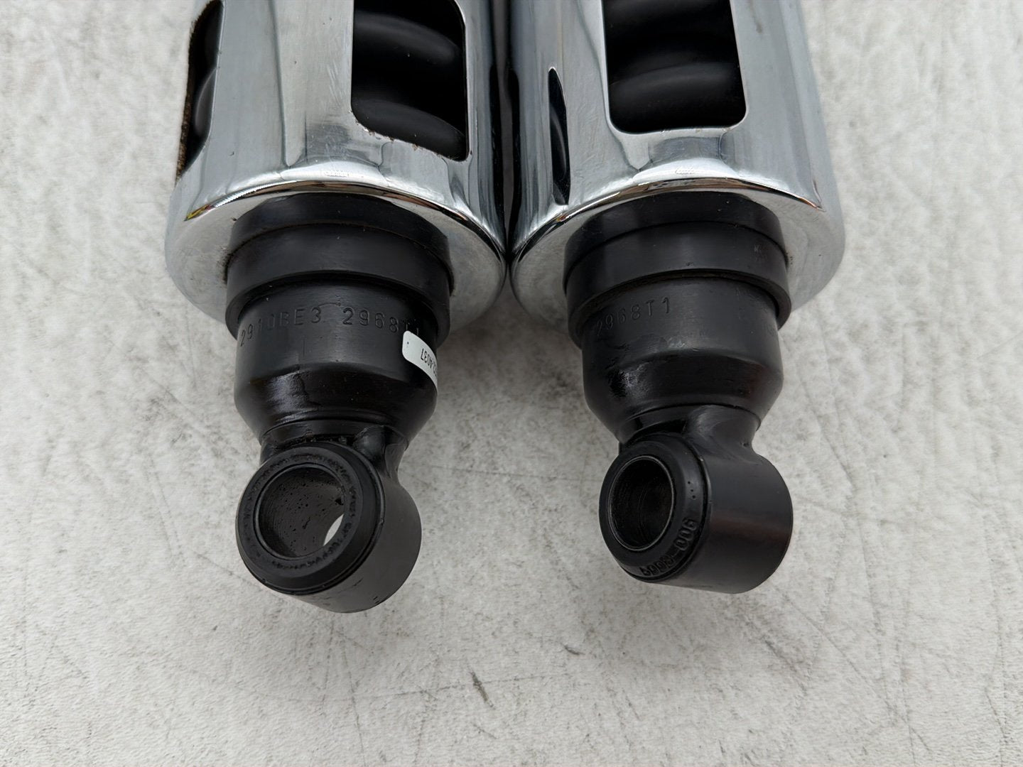 2011 Harley Heritage Softail Classic FLSTC OEM Rear Left Right Shock Absorbers