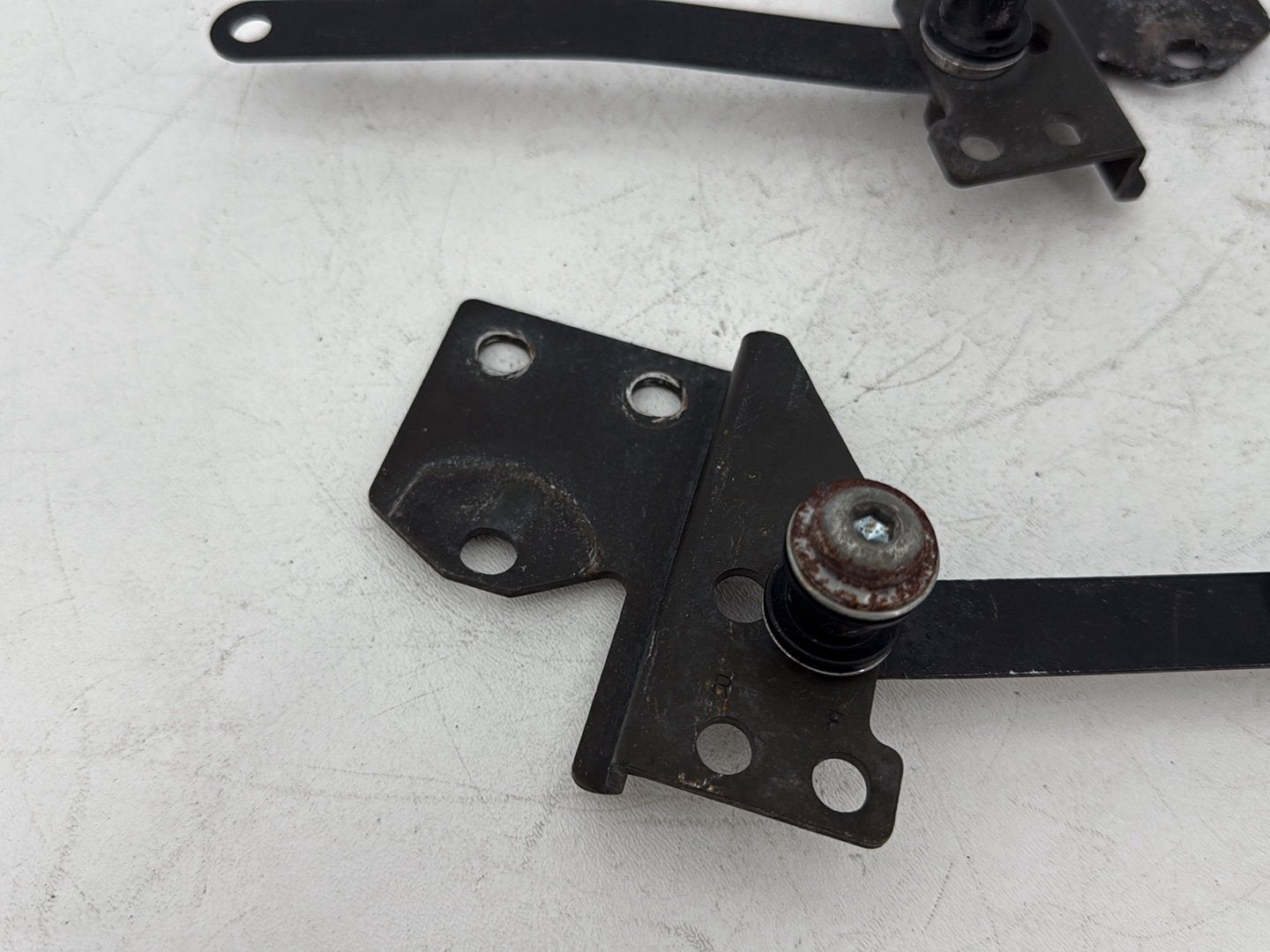 1999 - 2006 Harley-Davidson Touring Electra Glide Left & Right Saddlebag Mount Brackets 53803-06