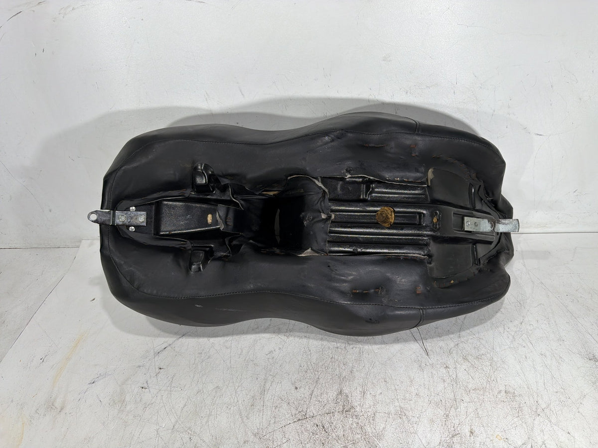 2004 Harley Electra Glide Screamin Eagle OEM Passenger Rider Driver Seat Saddle