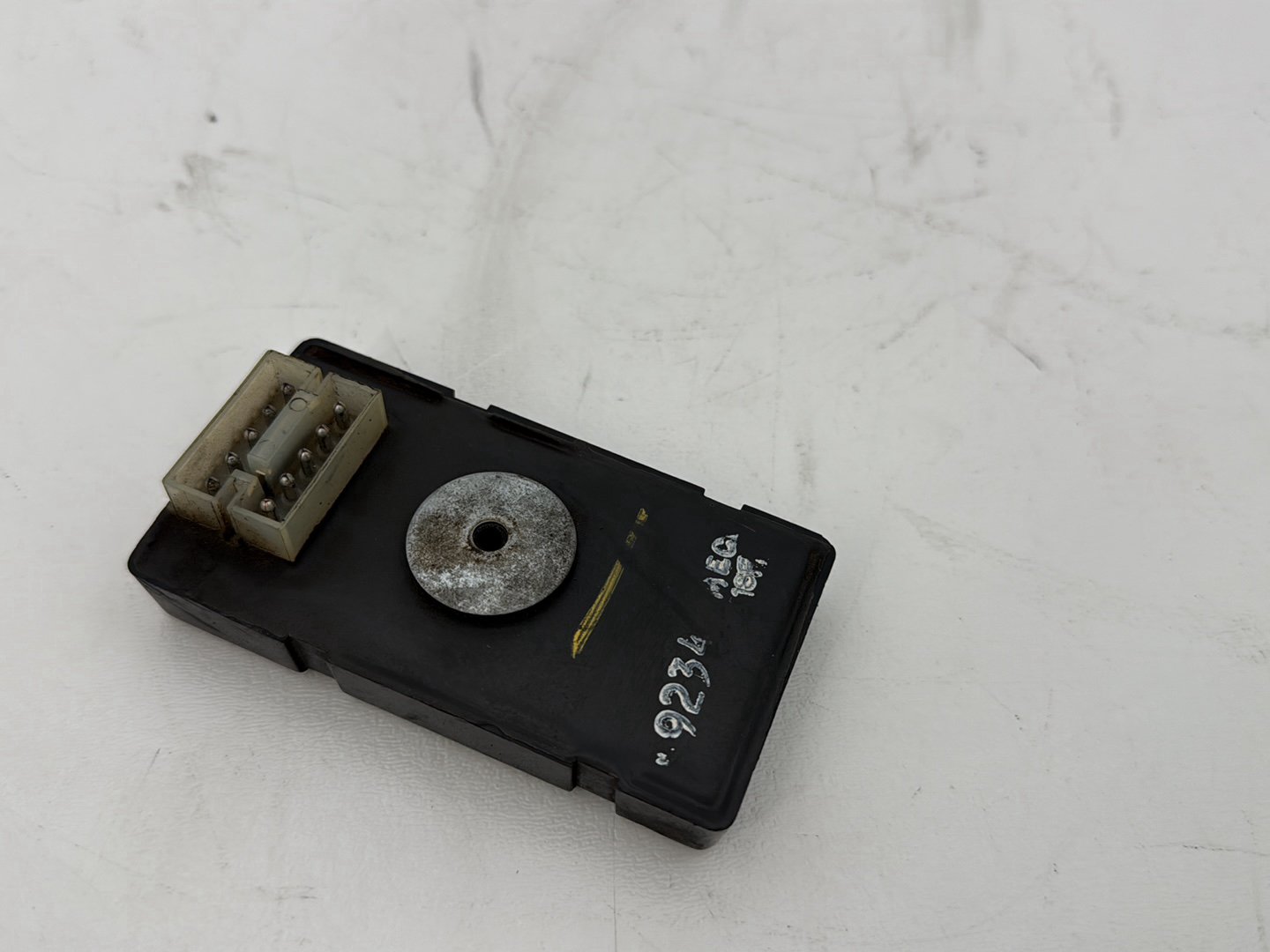1993 Harley Sportster XLH883H Hugger 883 OEM Turn Signal Module Canceller TSM