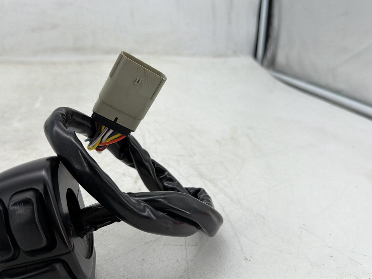 2007 Harley Electra Glide Touring Left Turn Signal Headlight Switches Controls