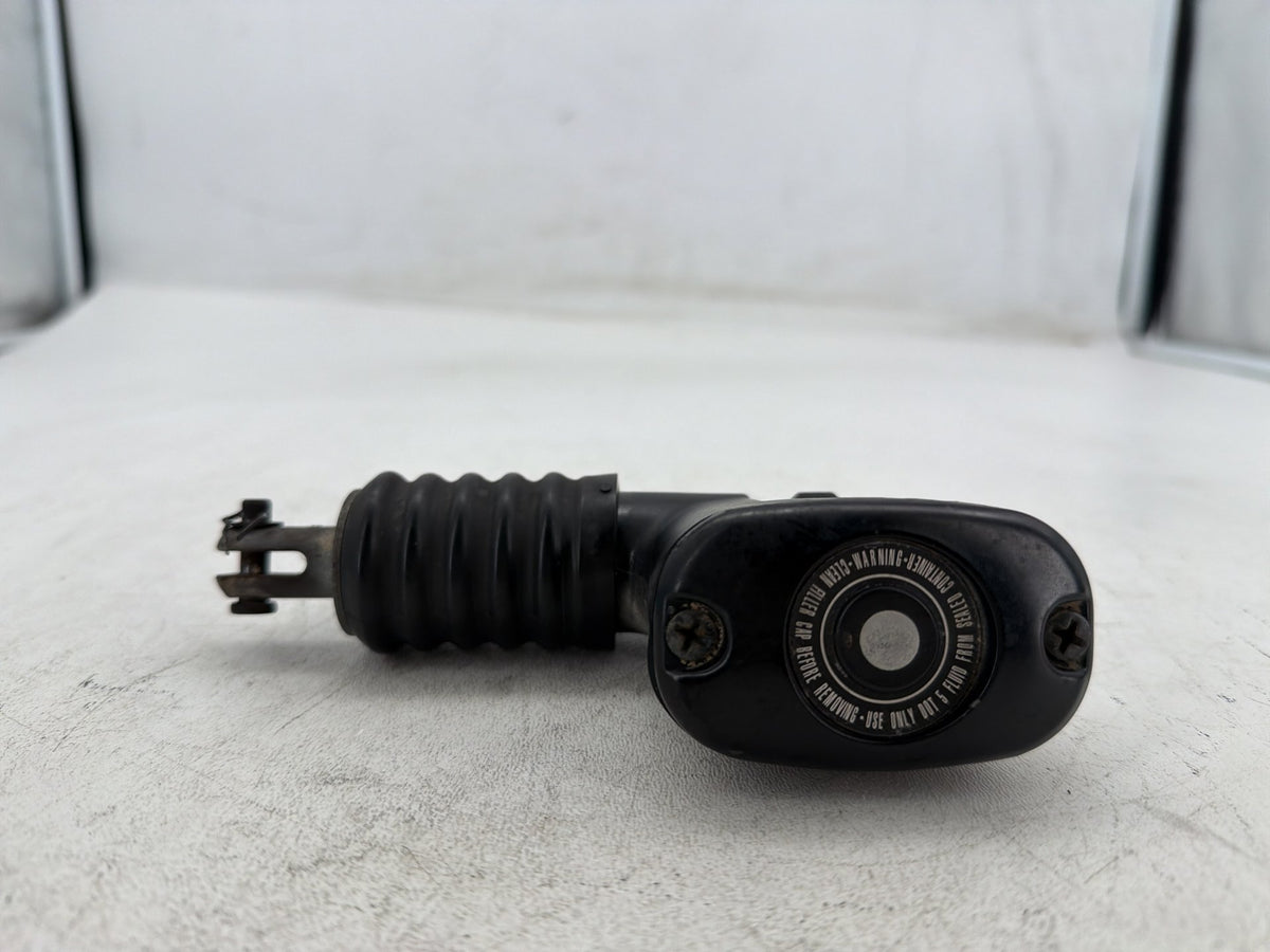 2002 Harley Electra Glide Touring FLHT OEM Rear Brake Master Cylinder Reservoir