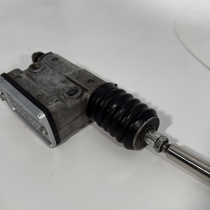 1991 - 2003 Harley-Davidson Sportster Custom Rear Brake Master Cylinder Reservoir 42432-99