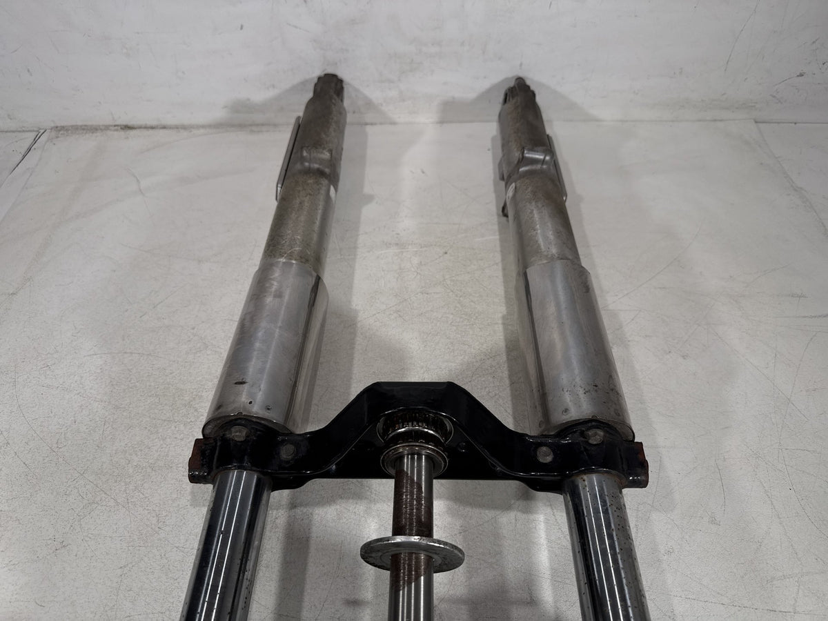 2013 Harley Street Glide Touring Front Triple Tree Set & LH RH Fork Legs Sliders