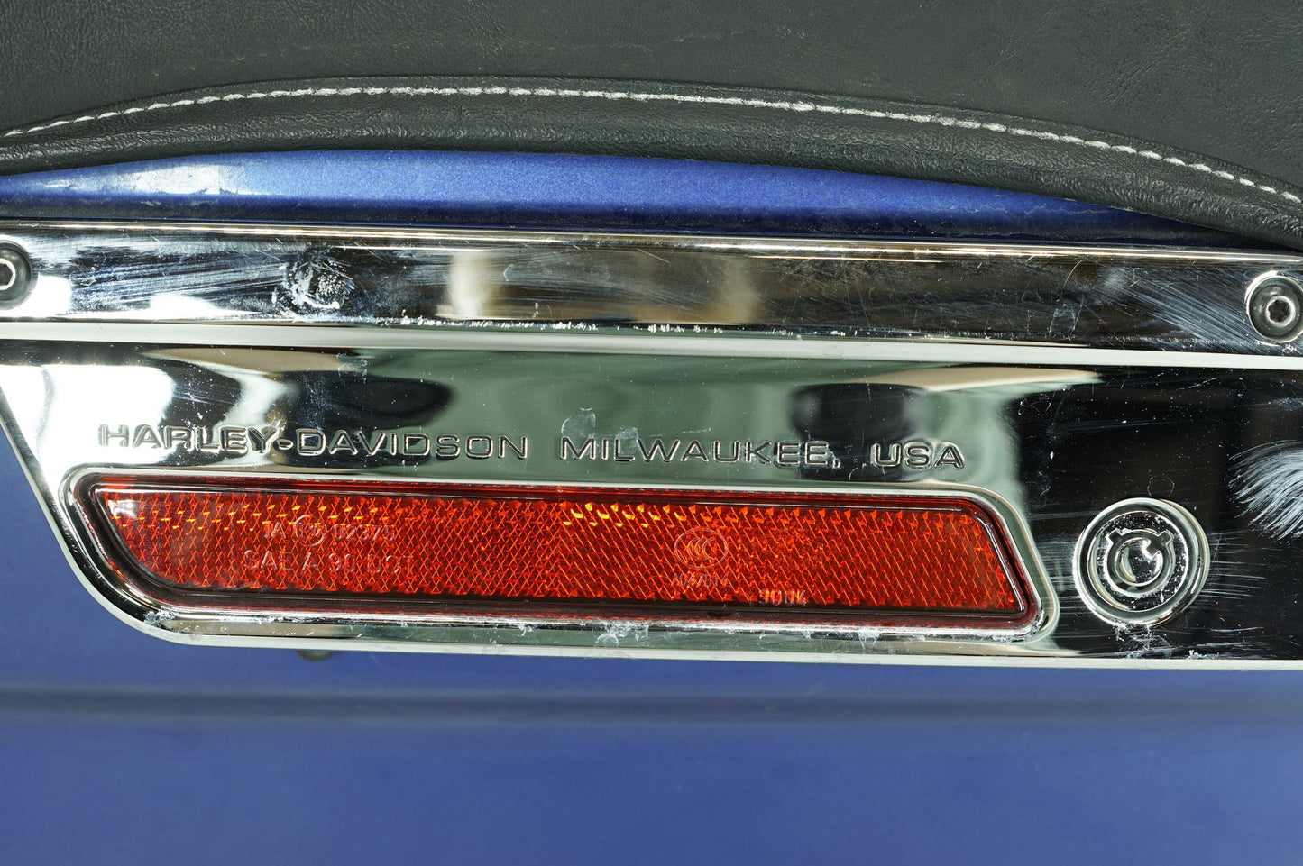 2007 - 2011 Harley-Davidson Touring Electra Glide Classic Left 1 Saddlebag Luggage NO Key 90757-93, 90753-93
