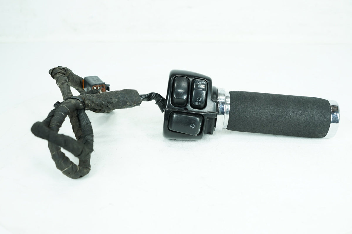 01 Harley Touring FLHRI Road King OEM Right Engine Start Kill Switches Controls
