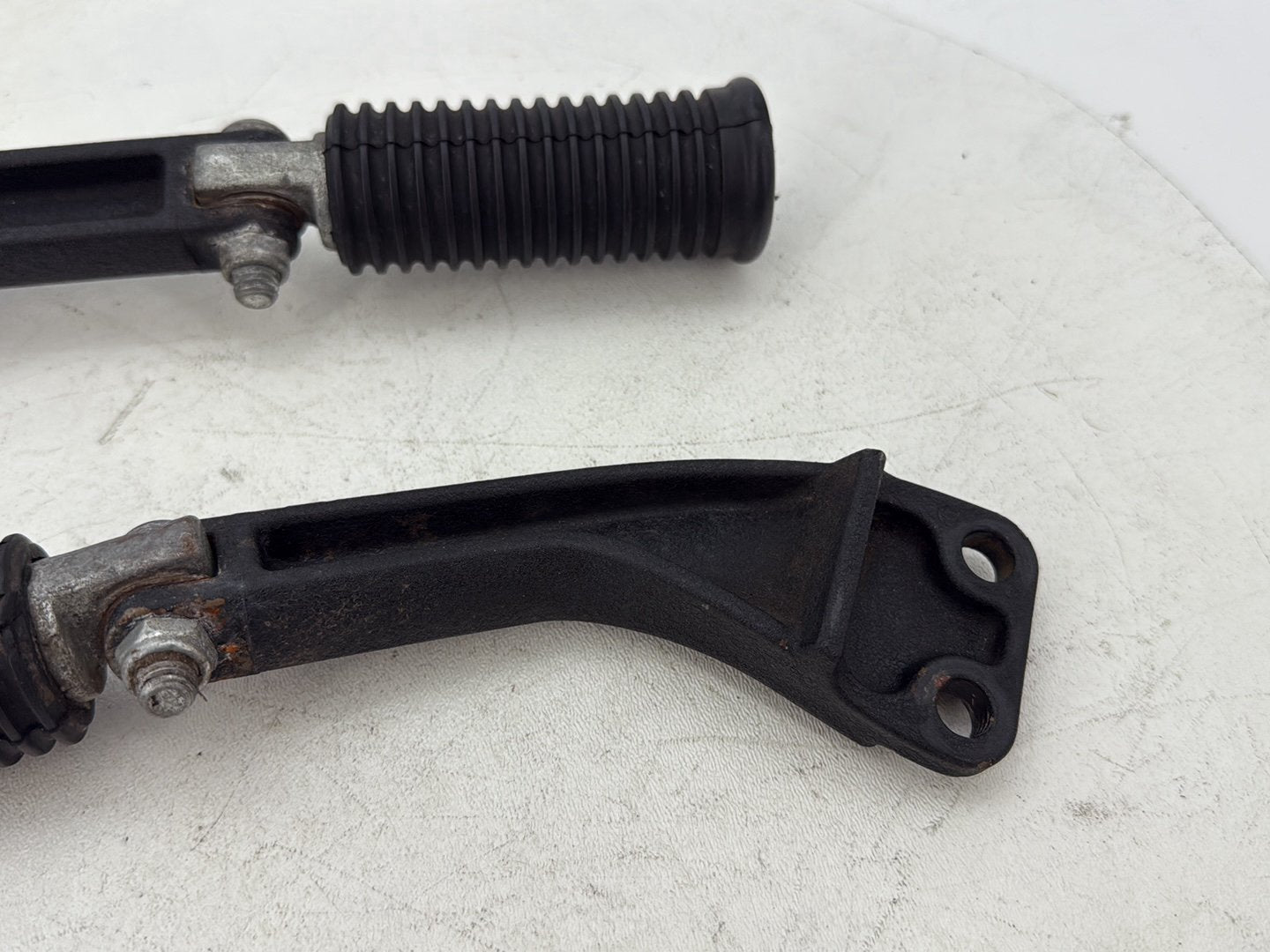 2012 Harley Dyna Fat Bob FXDF 103 OEM Passenger Left & Right Foot Pegs