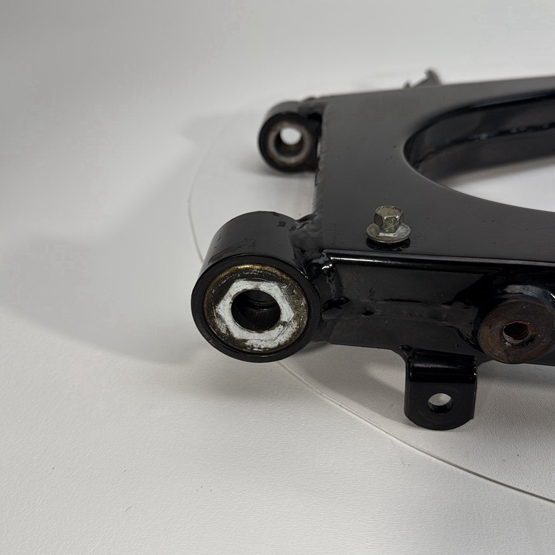 1986 - 2003 Harley-Davidson Sportster Hugger 883 Rear Fork Swingarm Swing Arm  	47547-87B