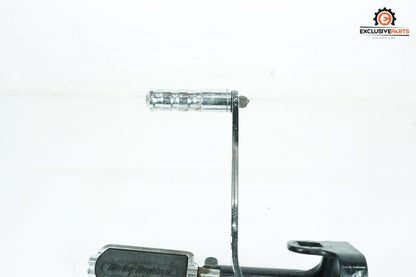 1999 - 2006 Harley-Davidson Softail Deuce Right Driver Foot Controls Peg Rest 42507-00B