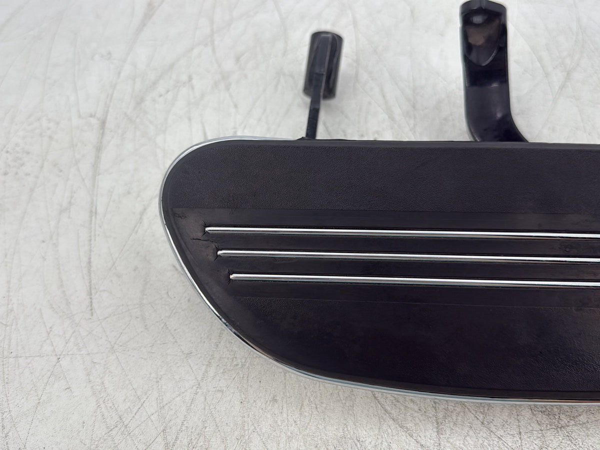 2011 Harley Street Glide Touring FLHX OEM Left Driver 1 Floorboard Foot Rest