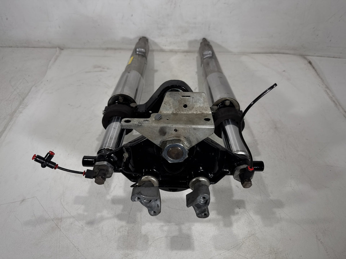 01 Harley Electra Glide Touring Front Triple Tree Set & LH RH Fork Legs Sliders