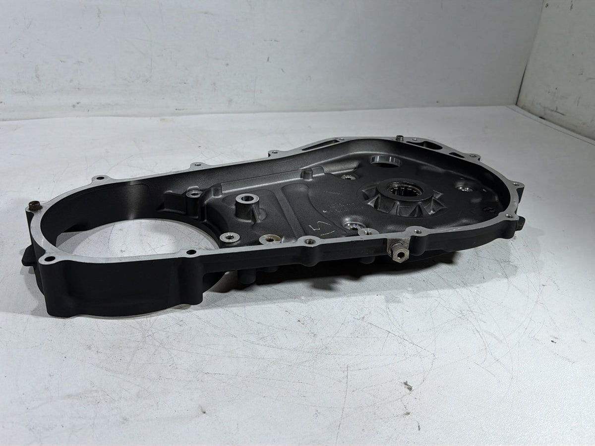 2019 Harley Softail Street Bob FXBB OEM Inner Primary Clutch Cover 36500099