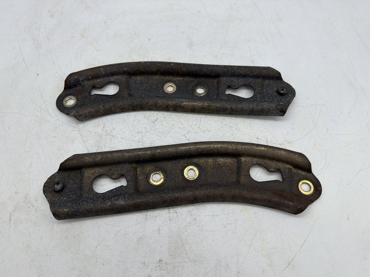 2001 Harley Softail Deuce OEM Rear Left & Right Fender Support Bracket 56627-00