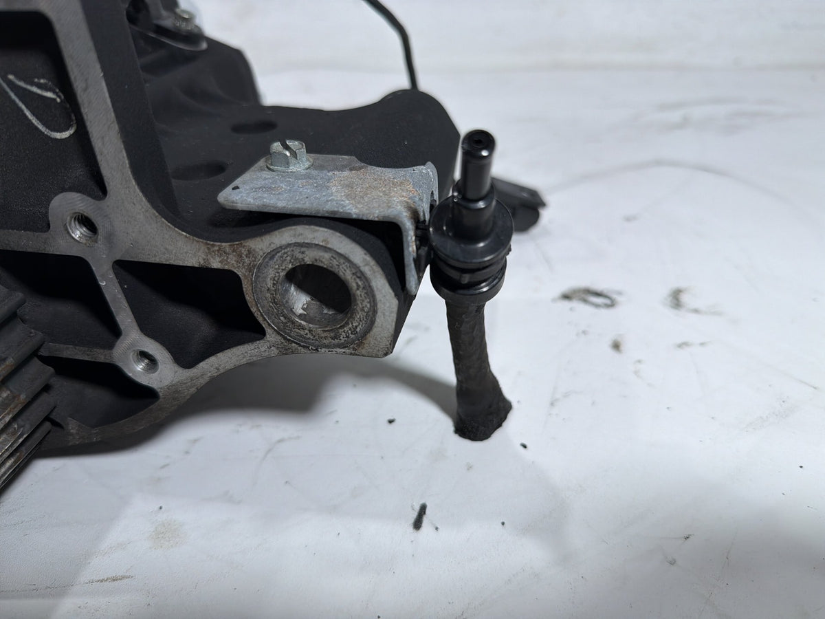 2001 Harley Softail Deuce FXSTD OEM 5 Speed Transmission Gearbox 33052-03 24K