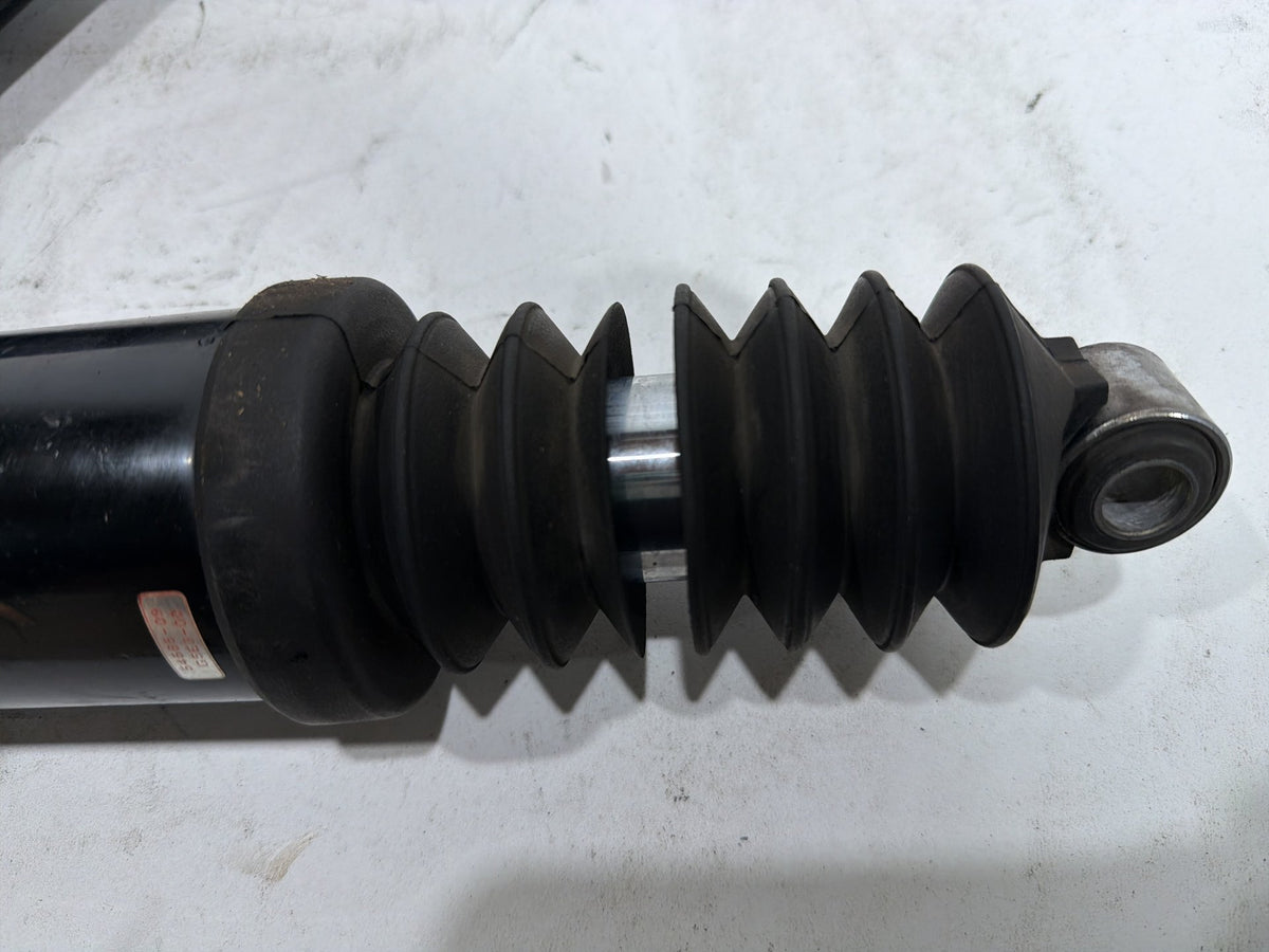 2010 Harley Electra Glide Touring Ultra OEM Rear Left Right Shock Absorbers 13"