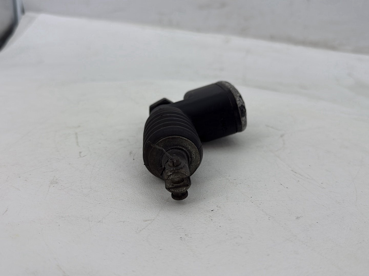 2005 Harley Road Glide Touring FLTRI OEM Rear Brake Master Cylinder Reservoir