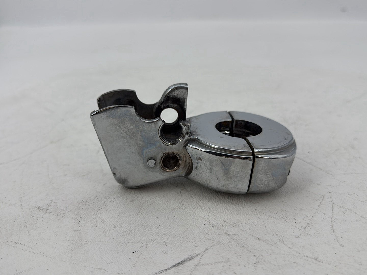 2007 - 2012 Harley-Davidson Dyna Super Glide Clutch Hand Lever Clutch Perch 38608-96   38608-96
