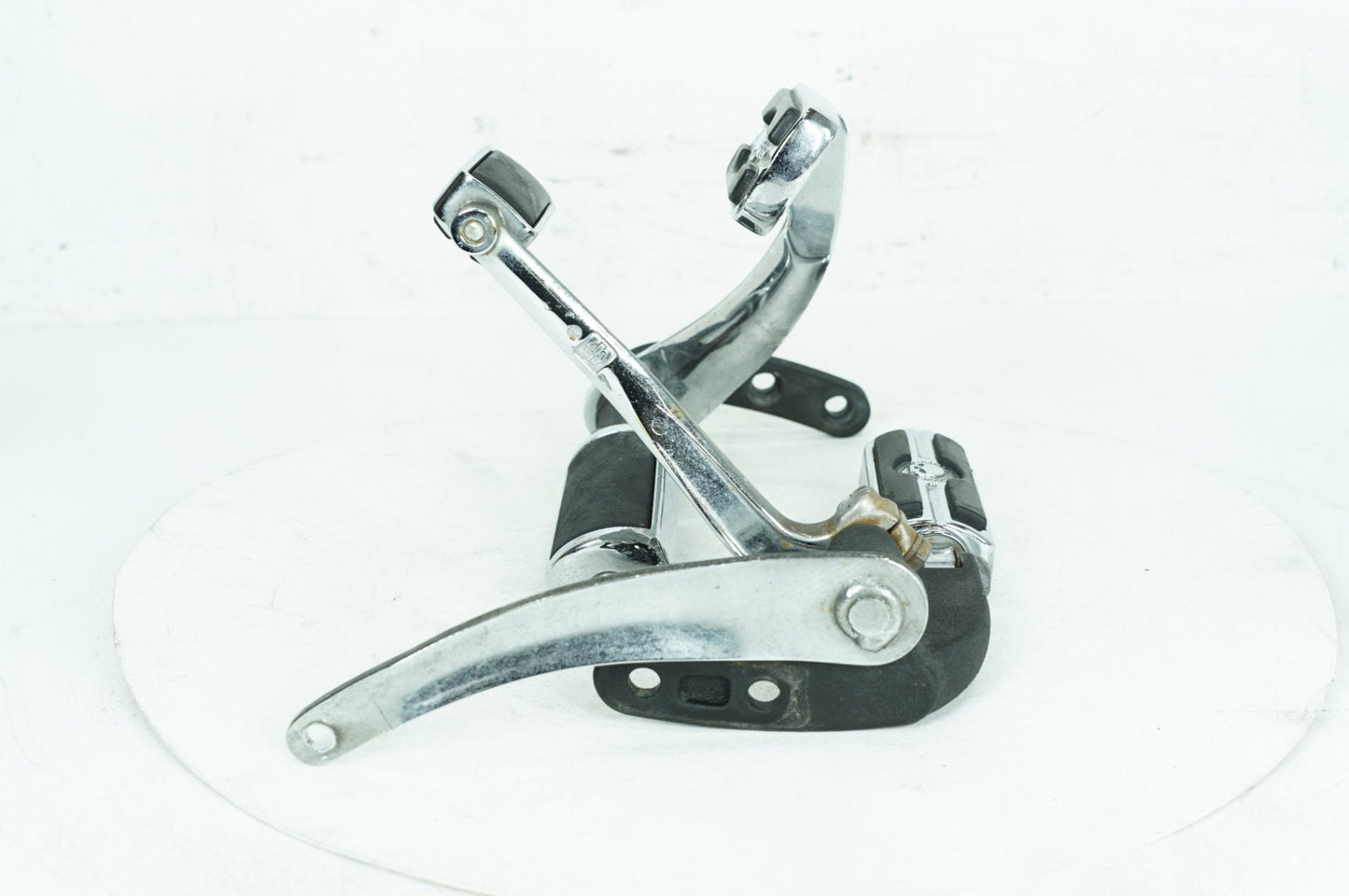 2007 - 2017 Harley-Davidson Dyna Wide Glide Left & Right Driver Step Foot Rest Pegs  	33693-03