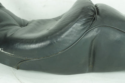 1999 - 2006 Harley-Davidson Touring Road King Classic Passenger Rider Driver Seat Saddle 	51704-05