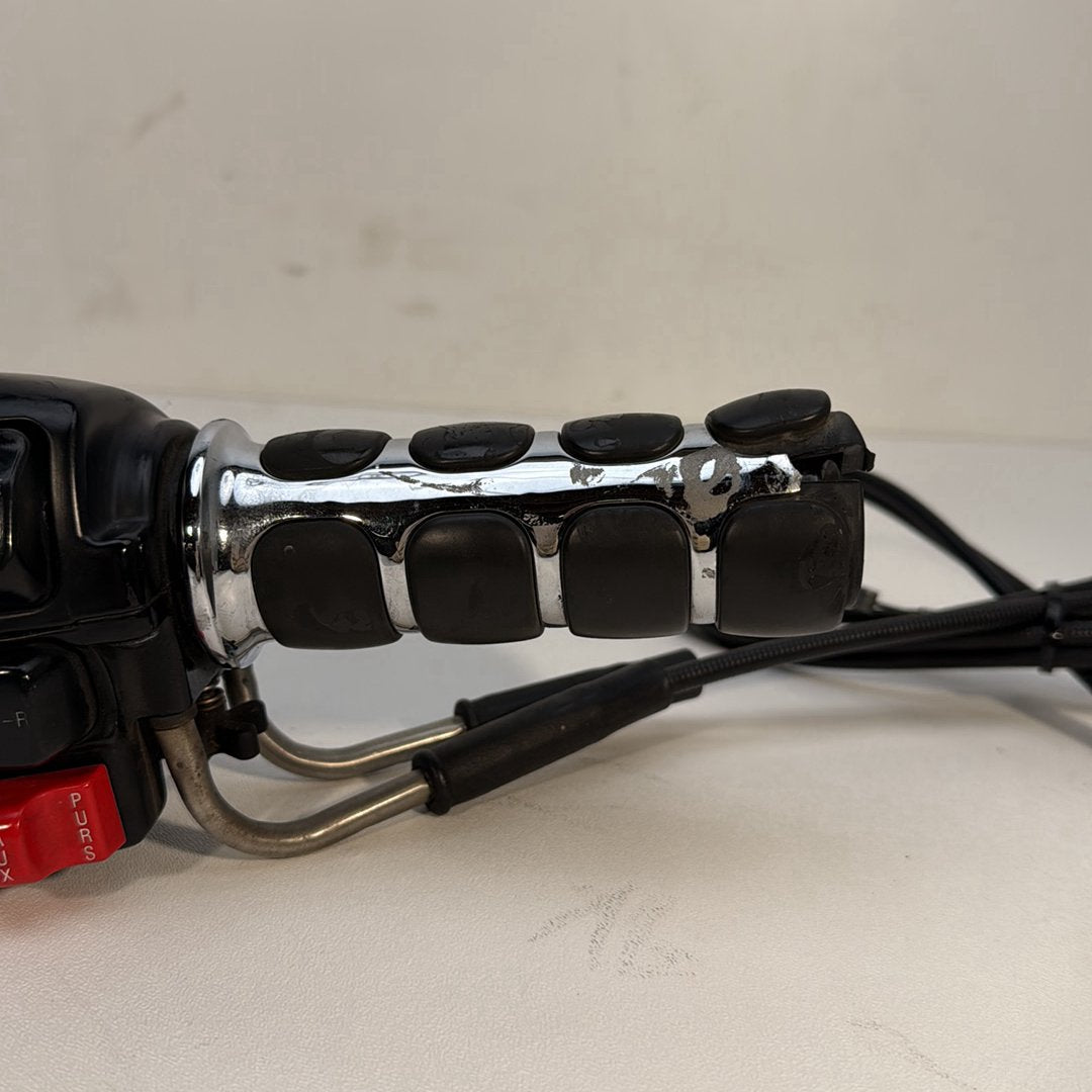 1984 - 1998 Harley-Davidson Touring Road King Police Right Engine Start Kill Switches Controls   71564-96