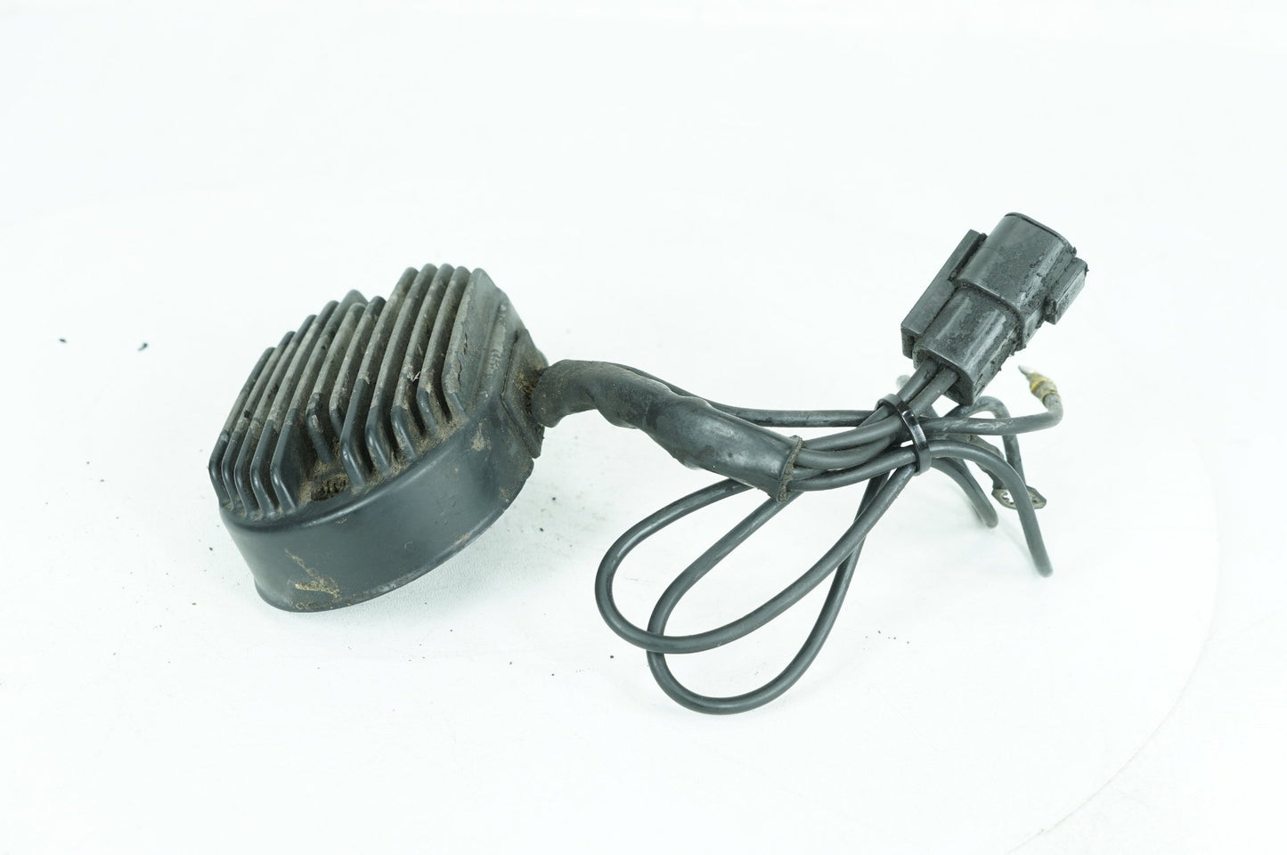 1999 - 2006 Harley-Davidson Softail Heritage Classic Voltage Regulator Rectifier  74540-01