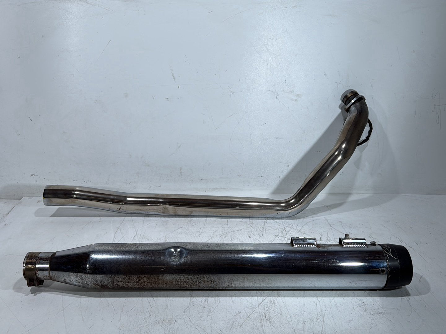 2008 Harley Road King Touring Exhaust Muffler Silencer Slip On DENTED