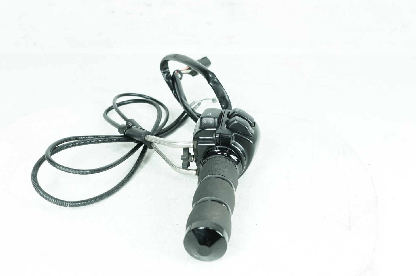 2010 Harley Sportster XL883N Iron 883 Right Engine Start Kill Switches Controls