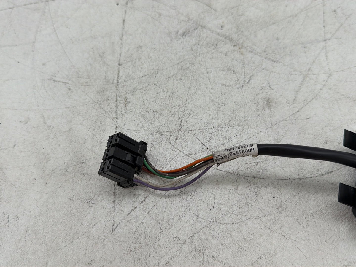 2010 Harley Electra Glide Touring Ultra OEM Dash Indicator Lamp Wire Plug 68789-96A