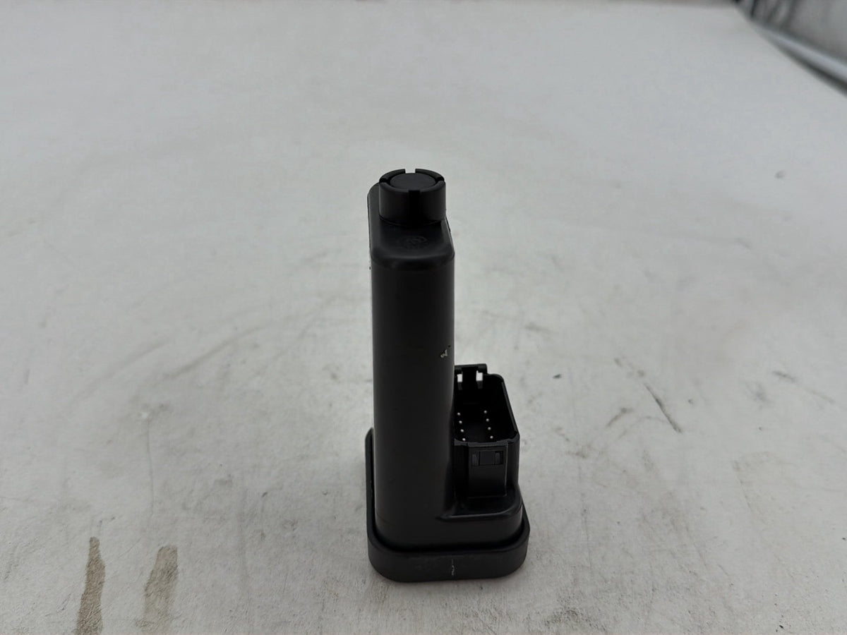 2010 Harley Street Glide Touring FLHX OEM Turn Signal Security Module TSSM
