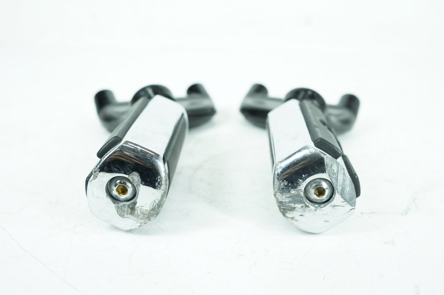2004 - 2013 Harley-Davidson Sportster Custom Passenger Left & Right Foot Pegs 49314-04