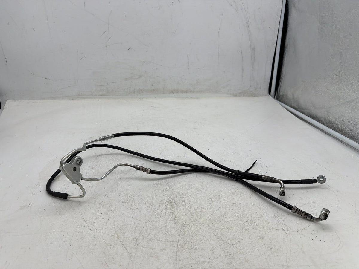 2010 Harley Street Glide Touring FLHX OEM Front Brake Hose Line Pipe NON-abs
