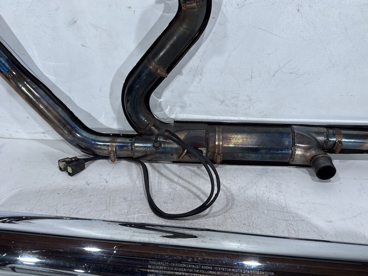 2011 Harley Electra Glide Touring Ultra OEM Exhaust Header Pipes Muffler