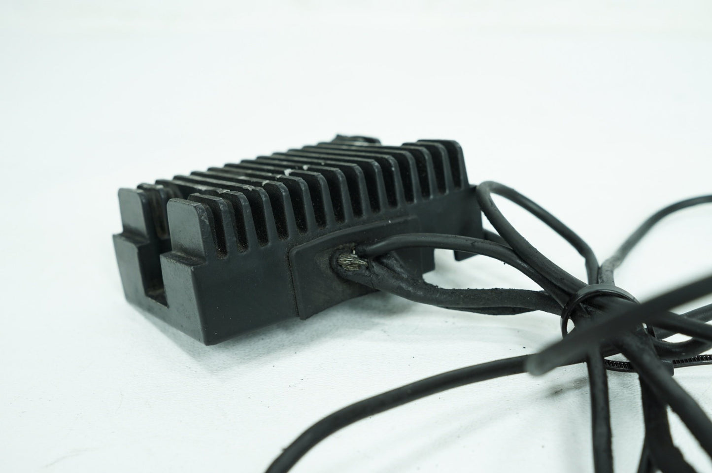 1984 - 1998 Harley-Davidson Touring Electra Glide Classic Voltage Regulator Rectifier  74519-88A
