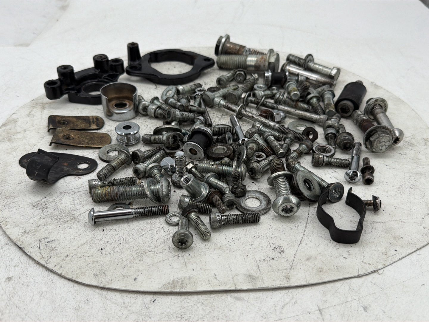 2006 Harley Sportster 1200 Custom XL1200C OEM Hardware Bolts Nuts & Brackets