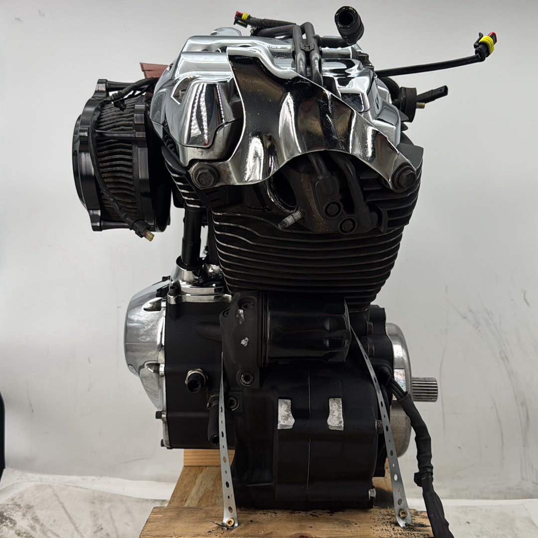 18 Harley Electra Glide Touring Ultra OEM EFI Milwaukee M8 107 Engine Motor 52K