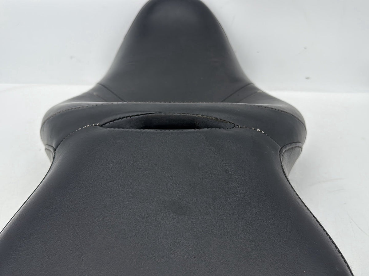 Harley-Davidson Misc  Passenger Rider Driver Seat Saddle 52164-09