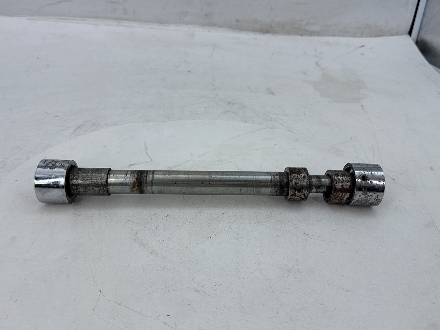 2005 Harley Road Glide Touring FLTRI OEM Front Wheel Axle Bolt Shaft