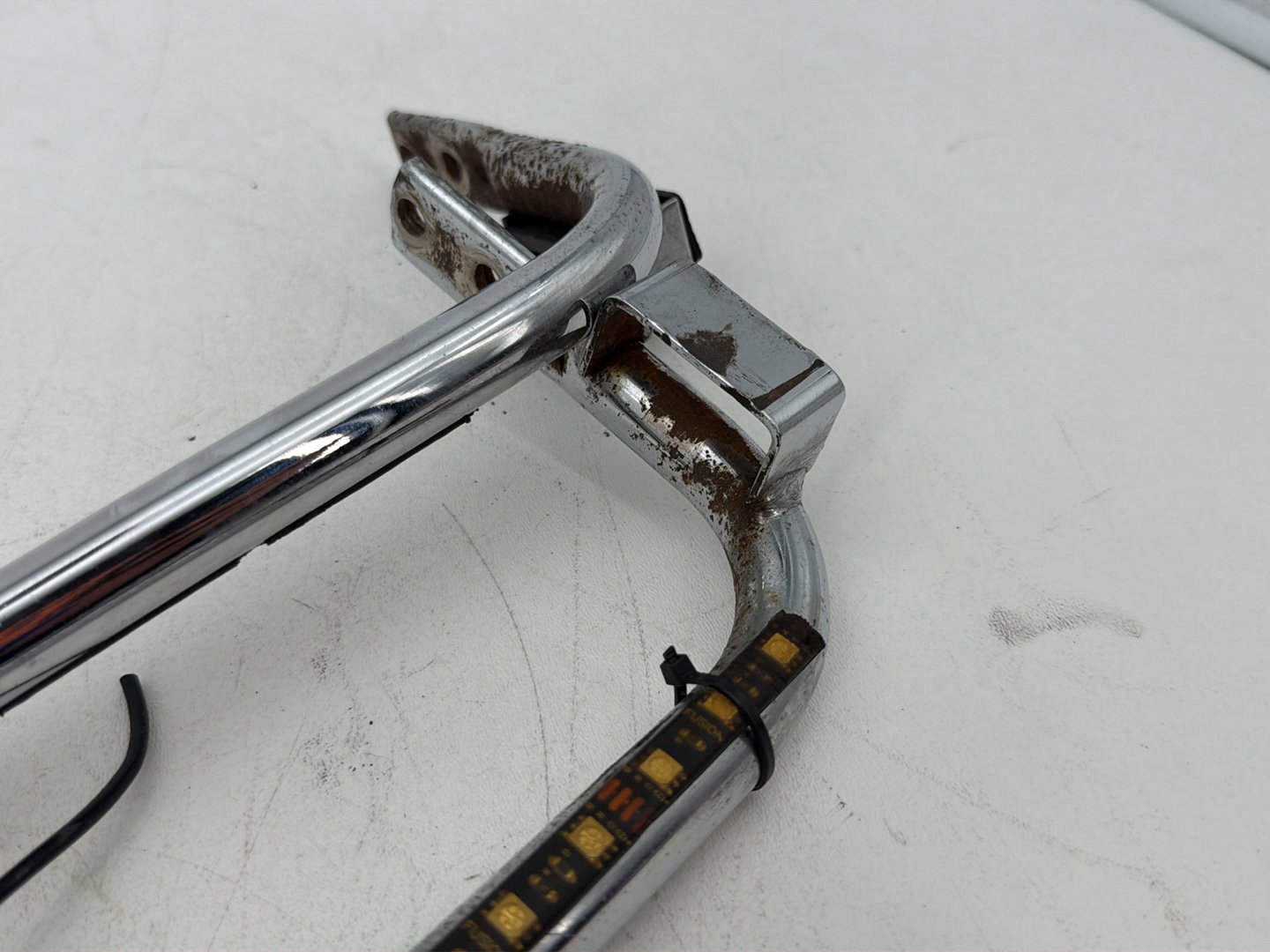 2007 - 2012 Harley-Davidson Touring Street Glide Rear Left Right Saddlebag Guard Rails Bar