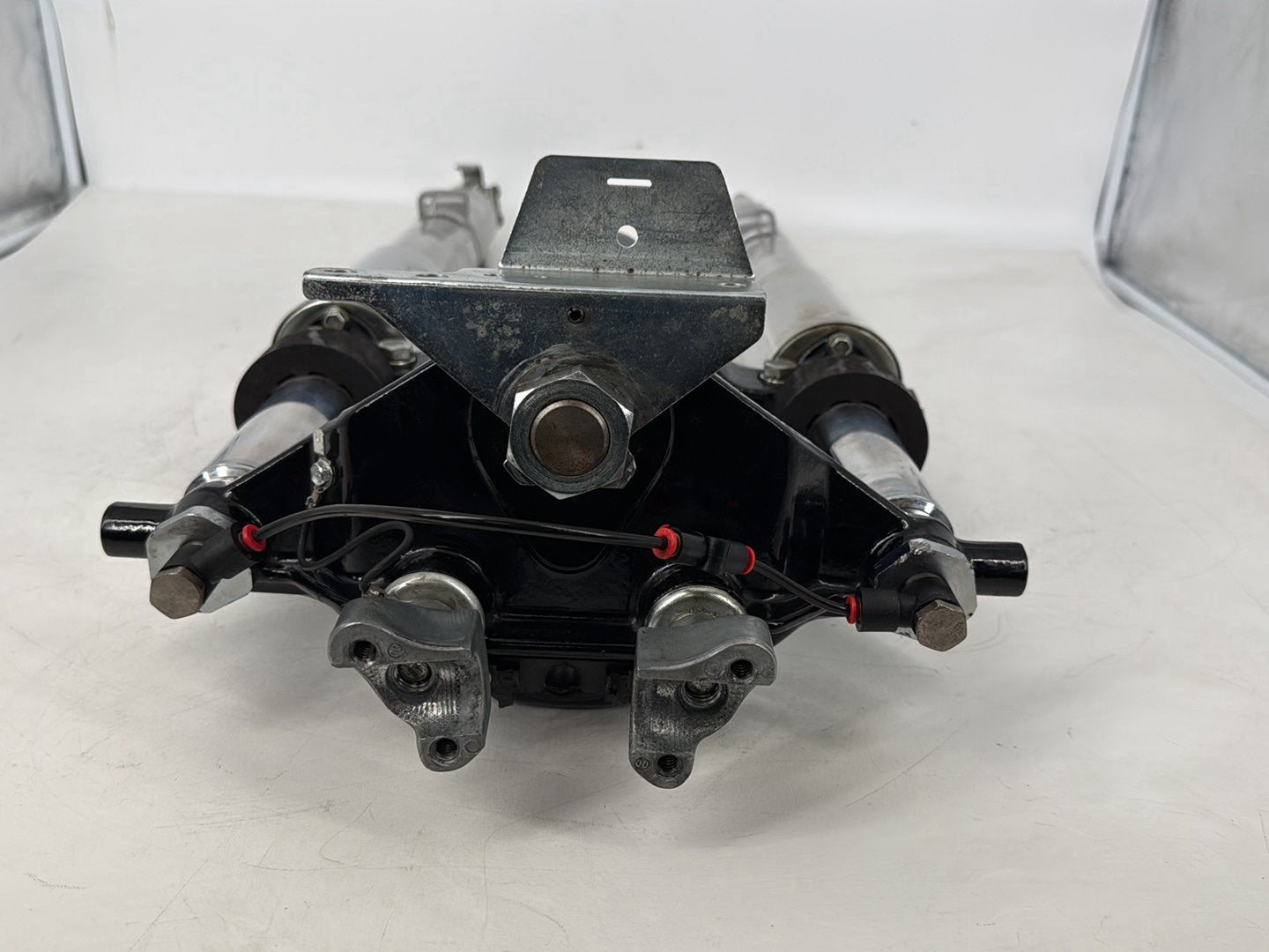 1999 - 2006 Harley-Davidson Touring Electra Glide Classic Front Triple Tree Set & LH RH Fork Legs Sliders 45435-95
