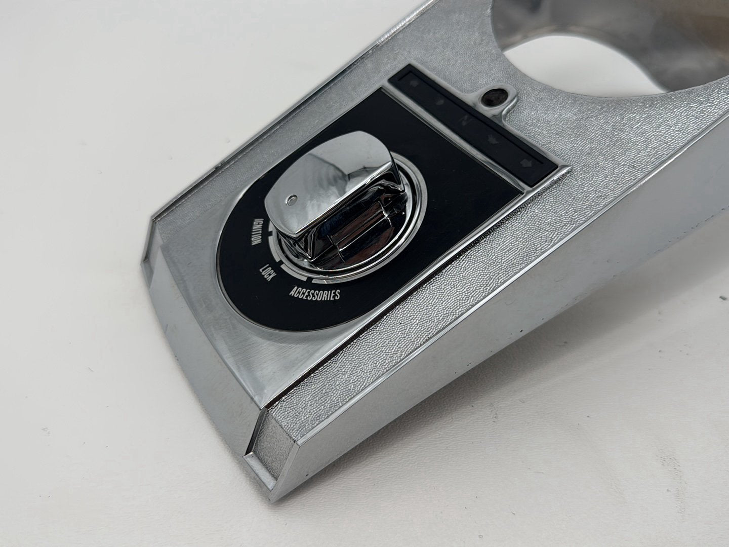 1999 - 2006 Harley-Davidson Dyna Wide Glide Fuel Gas Tank Dash Console NOKey 71246-99A