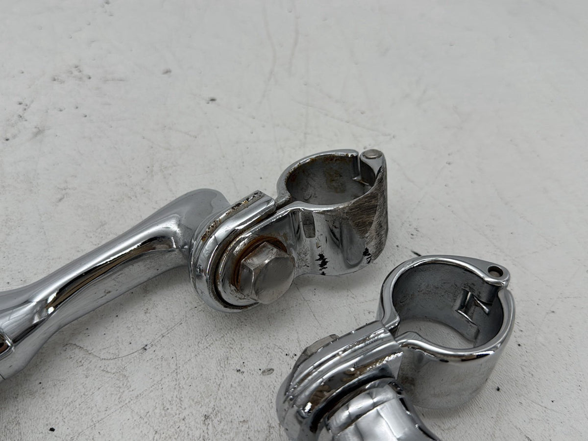 2006 Harley Street Glide Touring FLHXI OEM Front Right Left Highway Foot Pegs