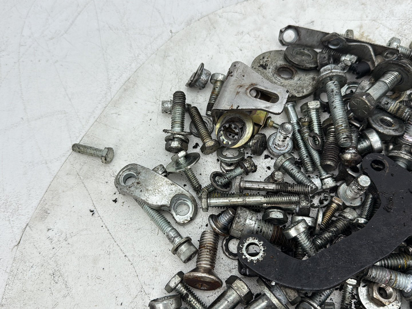 2005 Harley Electra Glide Touring Ultra FLHTCUI OEM Hardware Bolts Nuts & Brackets