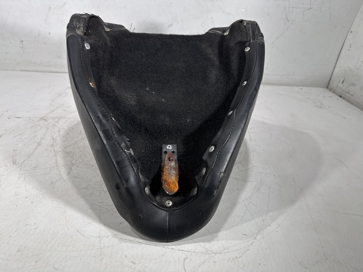 02 Harley Heritage Softail Classic Passenger Rider Driver Seat Saddle SADDLEMAN