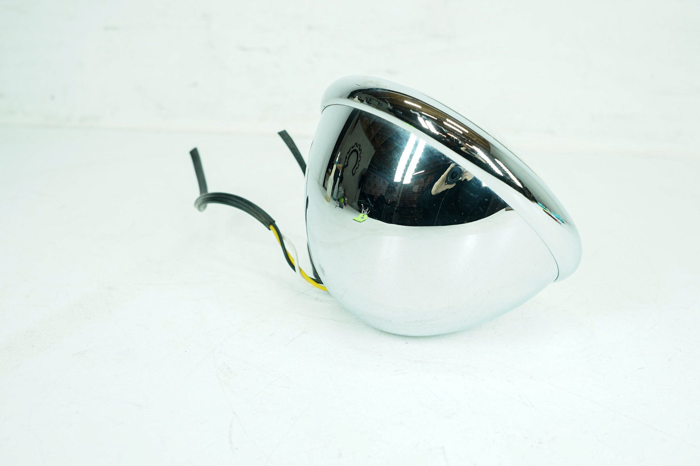 1999 - 2006 Harley-Davidson Dyna Wide Glide Headlight Headlamp Head Lamp Light LED 67698-81D